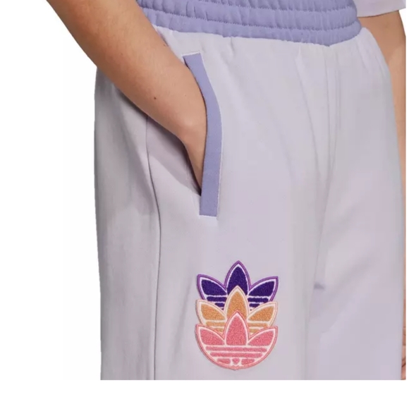 SET!! Adidas Originals Trefoil Jogger + Tee - Picture 7 of 16